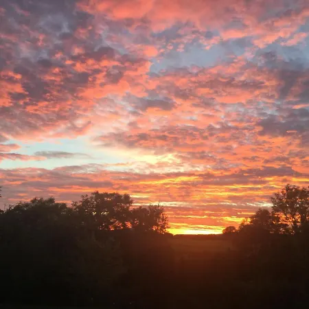 Panzió The Crossroads 3*